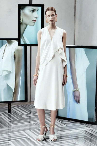 Look 12
